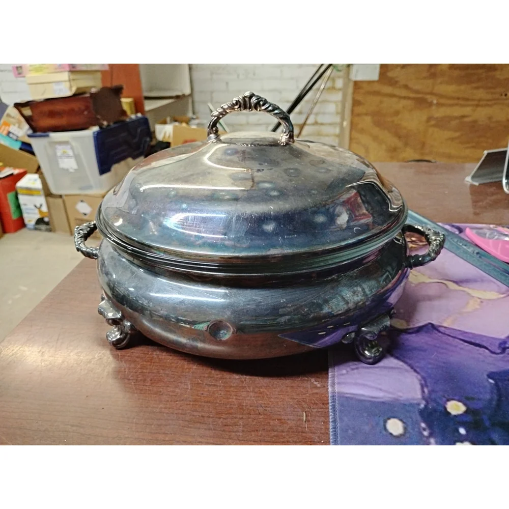 TOWLE, Silver Plate Round Covered Casserole, Footed